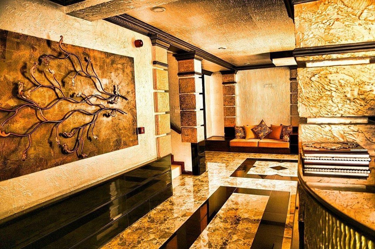 Ceylon Hotel,colombo